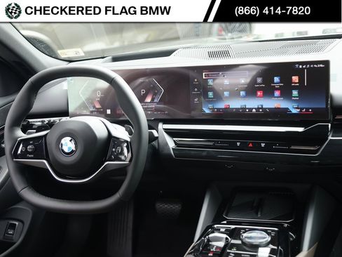 Certified 2024 BMW 530i xDrive w/ Premium Package image 29