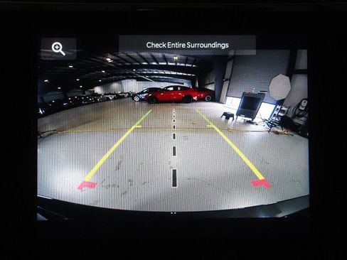 Used 2025 Jeep Grand Cherokee Altitude RWD image 26