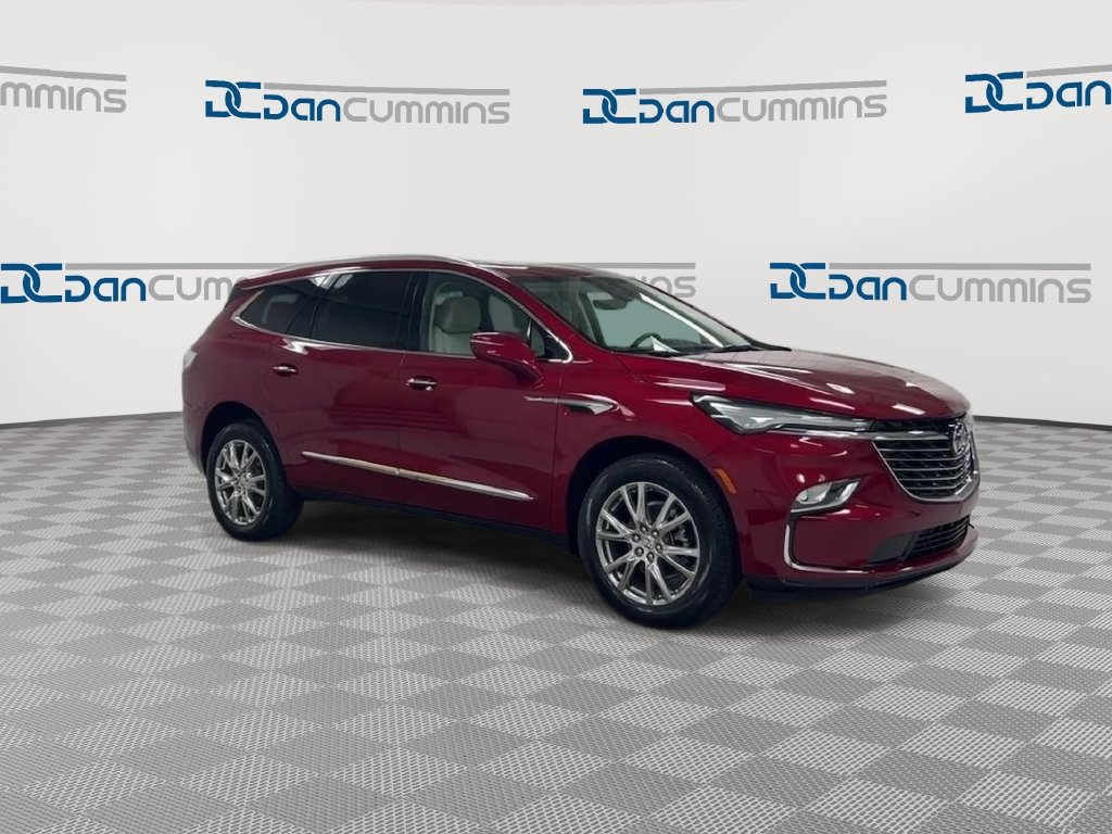 Used 2023 Buick Enclave Essence w/ Experience Buick Package AWD/4WD image 2