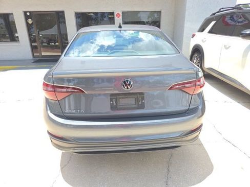 Used 2024 Volkswagen Jetta S FWD image 6