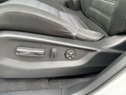 Used 2020 Honda CR-V EX image 12
