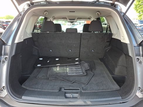 Used 2023 Nissan Rogue SV AWD/4WD image 28