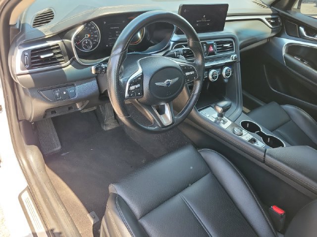 Used 2022 Genesis G70 2.0T RWD image 9