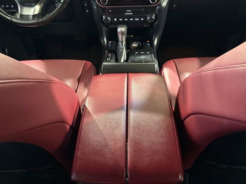 Used 2022 Lexus GX 460 Premium w/ Premium Package AWD/4WD image 22