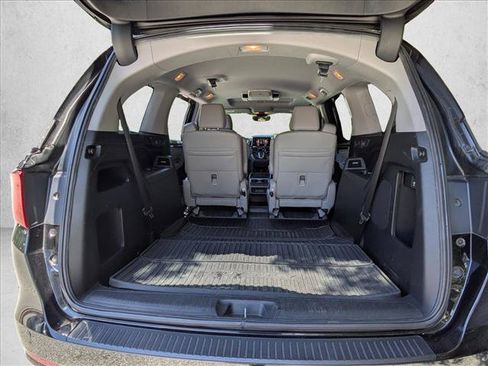 Used 2021 Honda Odyssey Touring image 6