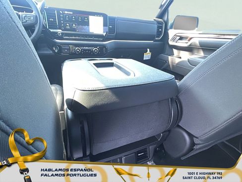 New 2026 GMC Sierra 1500 SLE image 24