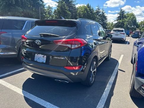 Used 2016 Hyundai Tucson Limited w/ Option Group 03 FWD image 3