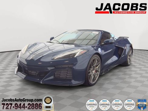 Used 2025 Chevrolet Corvette Z06 RWD image 1