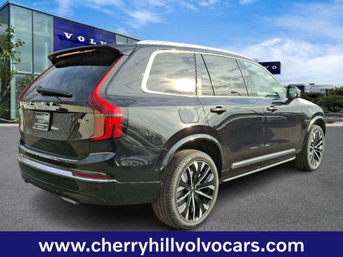 New 2026 Volvo XC90 B6 Plus w/ Protection Package Premier image 5