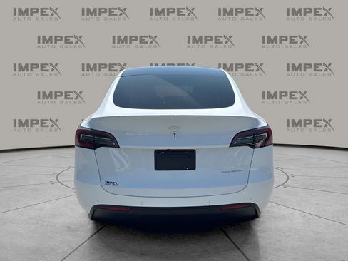 Used 2022 Tesla Model Y Performance AWD/4WD image 4