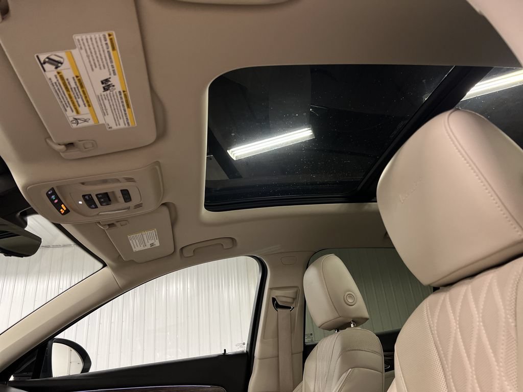 Certified 2023 Buick Envision Avenir AWD/4WD image 28