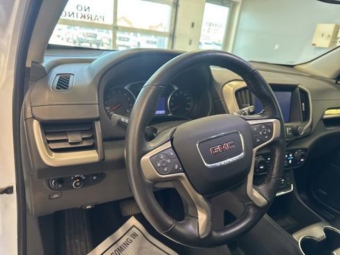 Used 2020 GMC Terrain Denali w/ GMC Pro Grade Package AWD/4WD image 28