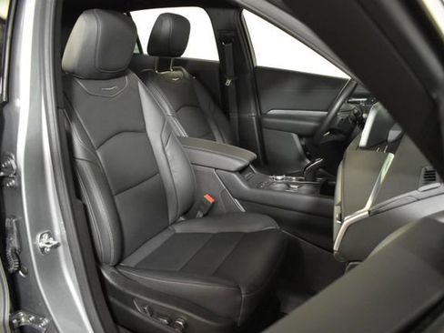 Used 2025 Cadillac XT4 Premium Luxury w/ Cold Weather Package image 34