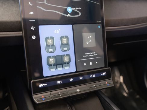 Used 2023 Fisker Ocean One image 28