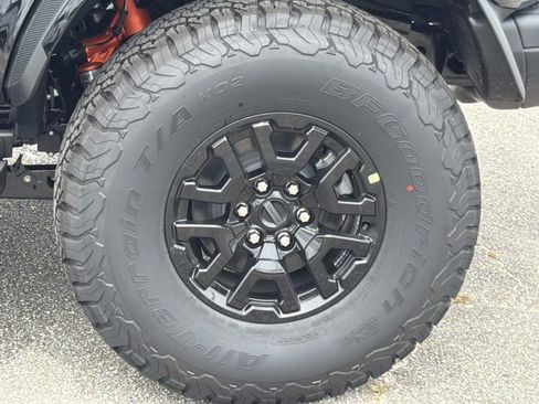 New 2026 Ford Bronco Raptor w/ Interior Carbon Fiber Pack AWD/4WD image 10