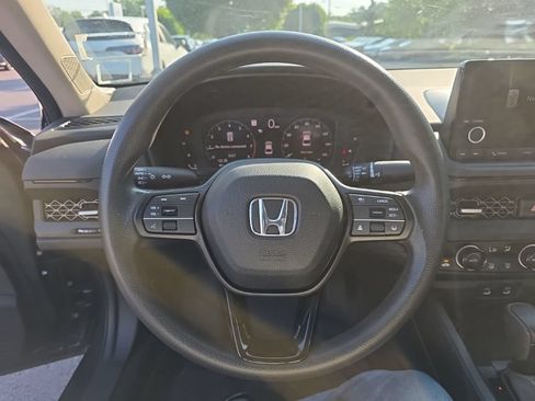 Used 2023 Honda Accord EX image 13