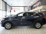 Used 2016 Kia Sorento LX w/ LX Convenience Package image 3