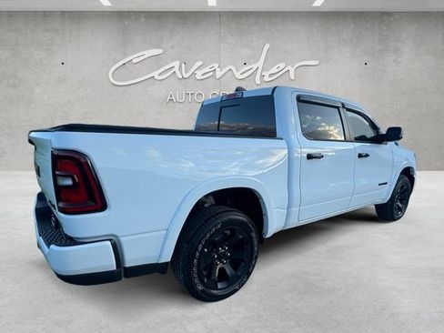 Used 2025 RAM 1500 Big Horn AWD/4WD image 16