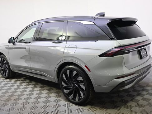 New 2026 Lincoln Nautilus Black Label w/ Jet Appearance Package image 3