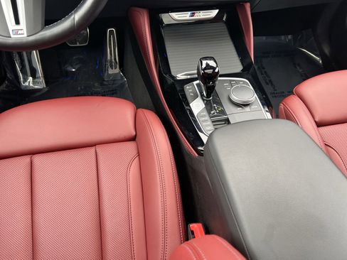Used 2023 BMW X4 M40i w/ Premium Package image 23