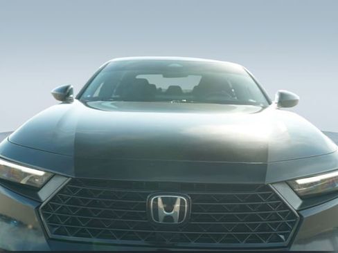 Used 2023 Honda Accord Sport image 36