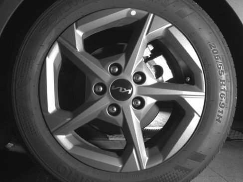 Used 2025 Kia K4 FWD image 14