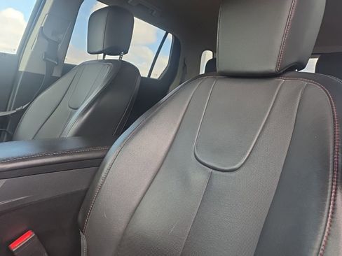 Used 2017 GMC Terrain SLT w/ Driver Alert Package I FWD image 9