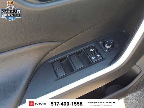 Used 2025 Toyota RAV4 LE AWD/4WD image 16