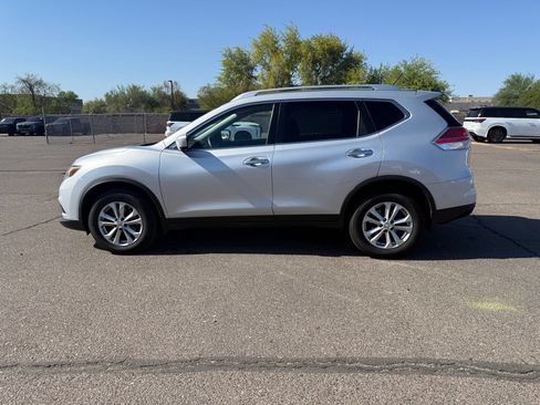 Used 2015 Nissan Rogue SV w/ SV Premium Package AWD/4WD image 7
