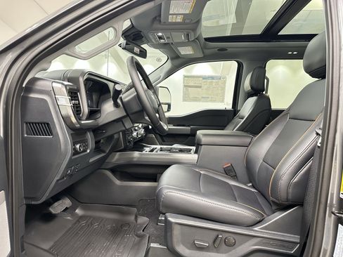 New 2025 Ford F350 Lariat w/ Lariat Ultimate Package image 11