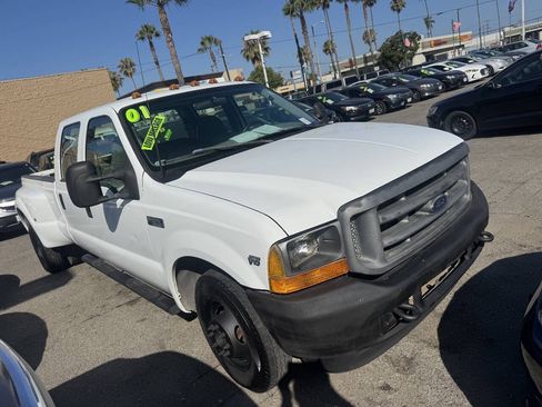 Used 2001 Ford F350 XL RWD image 1