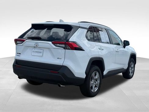 Used 2024 Toyota RAV4 XLE FWD image 27