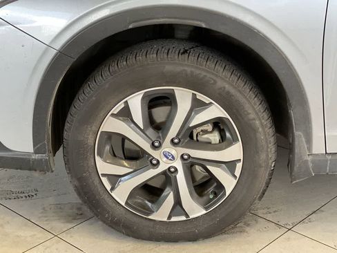 Used 2020 Subaru Outback Limited w/ Popular Package #2 AWD/4WD image 13