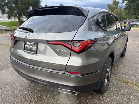 Used 2024 Acura MDX A-Spec AWD/4WD image 3