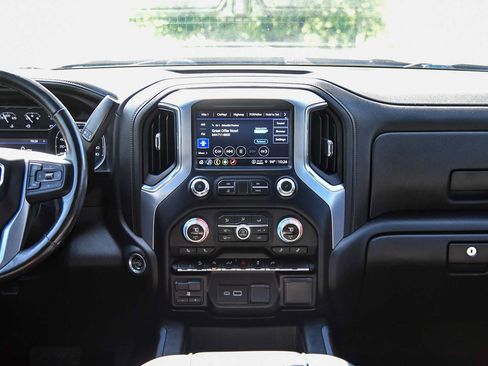 Used 2021 GMC Sierra 1500 Elevation w/ Preferred Package AWD/4WD image 19