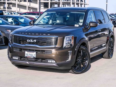 Used 2022 Kia Telluride SX FWD image 1