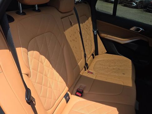 Used 2024 BMW X5 xDrive40i w/ M Sport Package AWD/4WD image 14