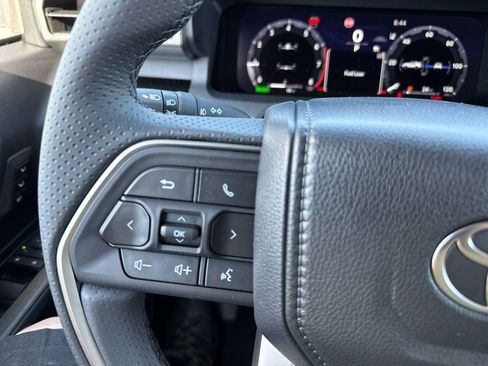 New 2026 Toyota 4Runner Limited AWD/4WD image 21