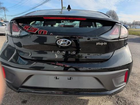 Used 2020 Hyundai Ioniq SEL image 10
