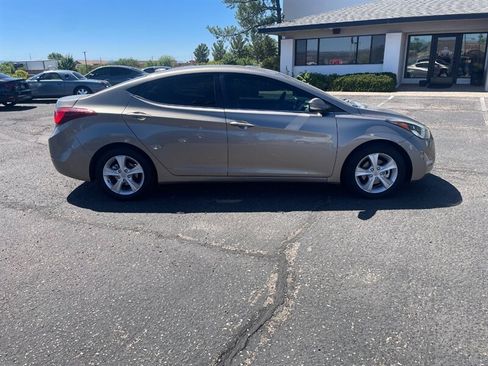 Used 2016 Hyundai Elantra Value Edition image 2