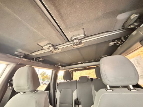 Certified 2023 Ford Bronco Big Bend w/ Sasquatch Package image 35