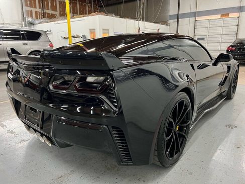 Used 2017 Chevrolet Corvette Grand Sport RWD image 6