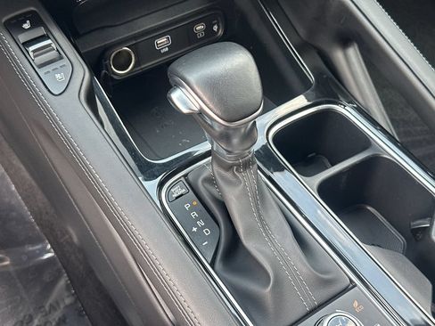 Used 2024 Kia Telluride SX Prestige AWD/4WD image 28