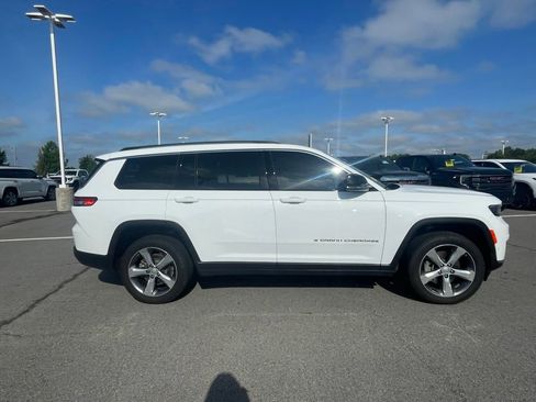 Used 2021 Jeep Grand Cherokee L Limited w/ Luxury Tech Group II AWD/4WD image 8