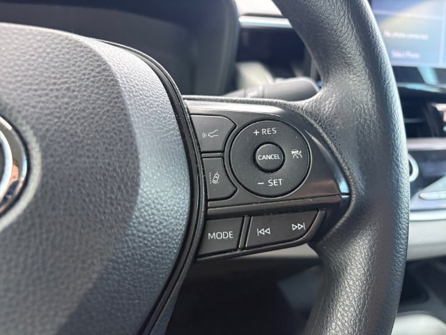 Certified 2022 Toyota Corolla LE w/ LE Convenience Package FWD image 24