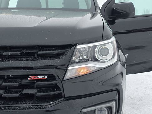 Used 2022 Chevrolet Colorado Z71 w/ Z71 Midnight Edition image 28