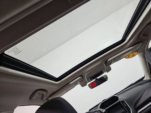 Certified 2021 Subaru Forester Premium image 22