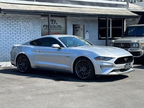 Used 2018 Ford Mustang GT Premium RWD image 14