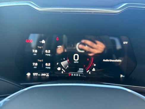 New 2026 GMC Canyon Elevation w/ Convenience Package image 16