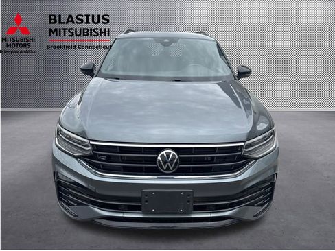 Used 2023 Volkswagen Tiguan SE R-Line AWD/4WD image 23